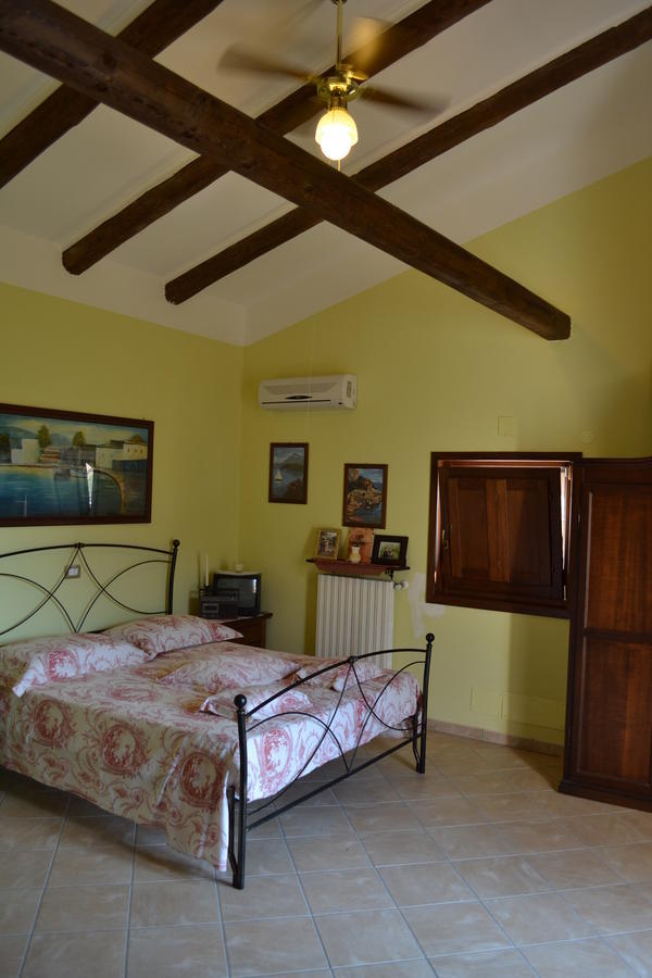 Cardile La Casa Di Lidia Bed & Breakfast 部屋 写真