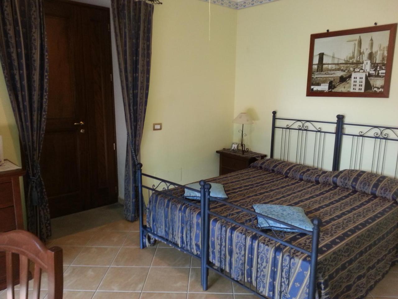 Cardile La Casa Di Lidia Bed & Breakfast エクステリア 写真